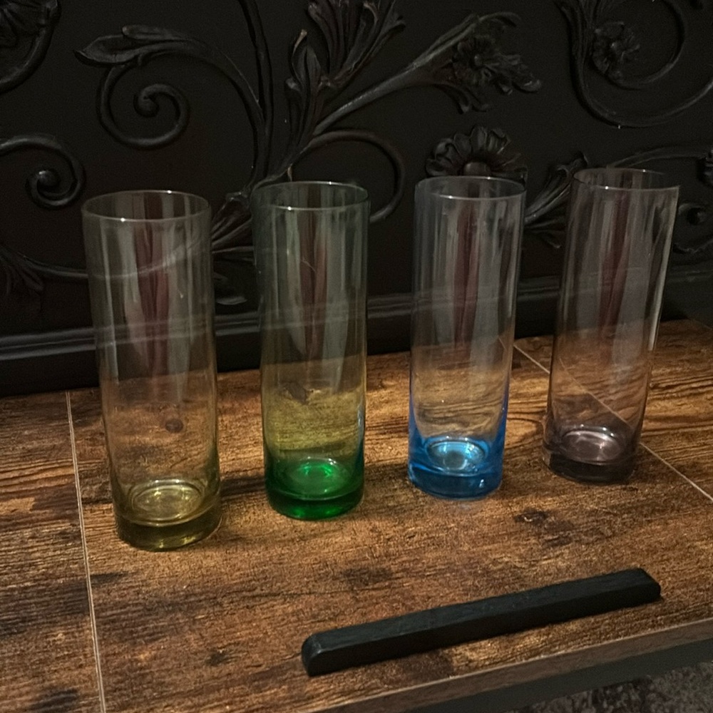 RARE!!! Rimless Carnival glass highball glasses set of four, gorgeous, classic!